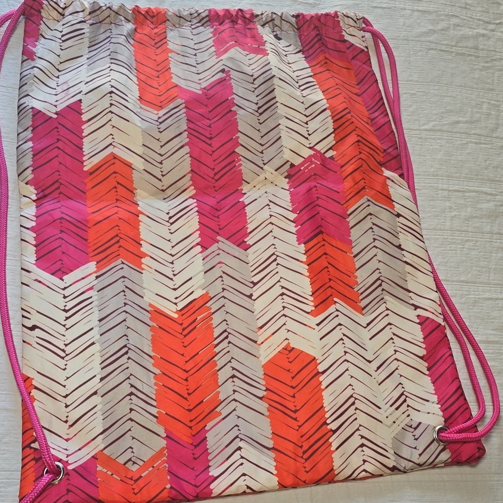 Thirty-One "Books & Stuff Pink and Orange Chevron String Bag - Picture 9 of 13